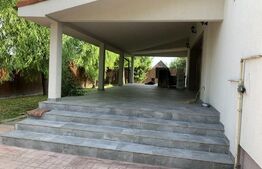 Casa 4 camere, 170 mp, Exterior Sud-Vest