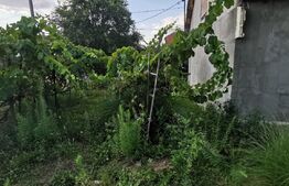 Casa individuala, 2 camere, 70mp utili,  teren 516mp, Lunei