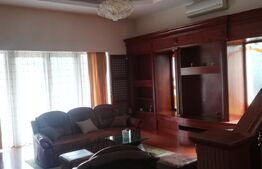 Casa individuala 260 mp, teren 868 mp in zona Soarelui.