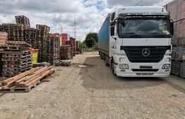 Teren industrial, 3550 mp, cu hale 1200 mp, Buziasului