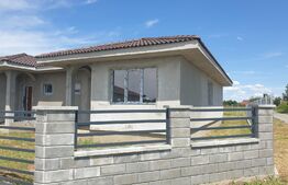 Duplex 3 camere, 70mp, Mosnita