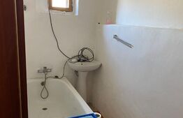 Casa 3 camere, 250 mp, zona Pesac