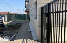 1/2 Duplex de 135 mp utili, teren 324 mp, cartier Mosnita Noua