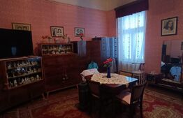 Casa curte comuna, 100 mp utili, zona semicentrala