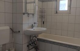Apartament 3 camere, 70 mp, zona Lipovei