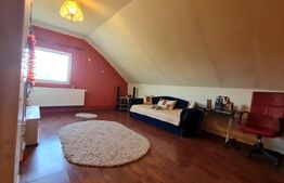 Casa 6 camere, 195 mp utili, teren 808 mp, Sanandrei