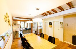 Vila de lux cu 7 camere, teren 2931 mp