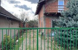 Casa individuala la rosu, 200mp, Dumbravita vatra veche