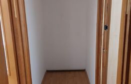 Apartament 3 camere, 60mp, semidecomandat, zona Dambovita