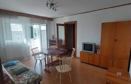Apartament 3 camere, 60mp, semidecomandat, zona Dambovita