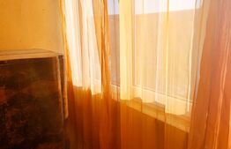 Apartament 3 camere, 70 mp, zona Dambovita