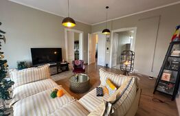 Apartament 3 camere, spatios, 115mp, cladire istorica, zona Sinaia