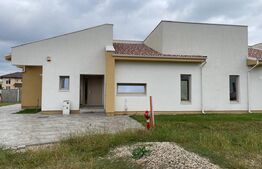 Duplex 3 camere, modern, 93 mp utili, 470 mp teren, Cartierul Armoniei