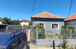 Casa 4 camere, 140 mp, teren, 1000 mp, zona Ghirodei