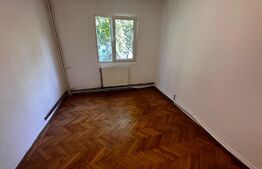 Apartament cu 3 camere, 70mp, nemobilat, etaj intermediar, zona Circumvalatiunii