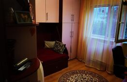 Apartament cu 4 camere, 95mp, 2 bai, etaj intermediar, Dambovita