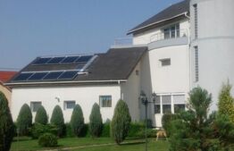 Proprietate de lux 600 mp, teren 2300 mp, cu piscină în zona Lunei