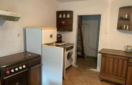 2 case de 3 camere in aceeasi curte la  Ictar-Budinti