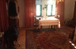 2 case de 3 camere in aceeasi curte la  Ictar-Budinti