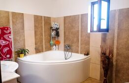 Casă spațioasă, 5 camere, 200mp, oportunitate versatilă, Giroc