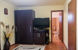 Casă spațioasă, 5 camere, 200mp, oportunitate versatilă, Giroc