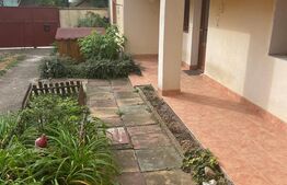 Casa individuala, 5 camere, 130 mp utili, 1226 mp teren, Giarmata