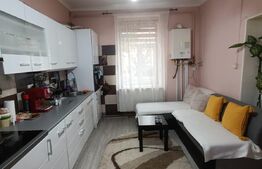 Casa cu 2 apartamente, 3 camere, 90mp, zona Fabric