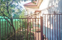 Casa individuala, 3 camere, St = 400 mp, Dambovita