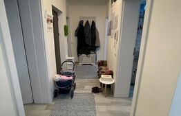 Apartament cu parcare, 3 camere, 61mp, Dumbrăvița