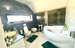 Casa individuala 4 camere, moderna si cocheta, 230mp utili, 681 mp teren, Sag