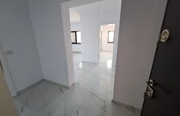 Apartament de 2 camere, decomandat, 56mp, balcon 5mp,  zona Giroc