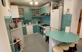 Apartament mobilat, 3 camere, 70 mp, zona Lunei