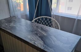 Apartament cu 3 camere, 51mp, etaj intermediar, lift, zona Sagului