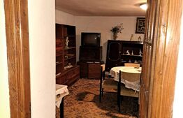 Casa batraneasca, 3 camere, 148mp, Sanandrei