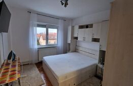 Apartament cu 2 camere, 50 mp, decomandat, Dambovita
