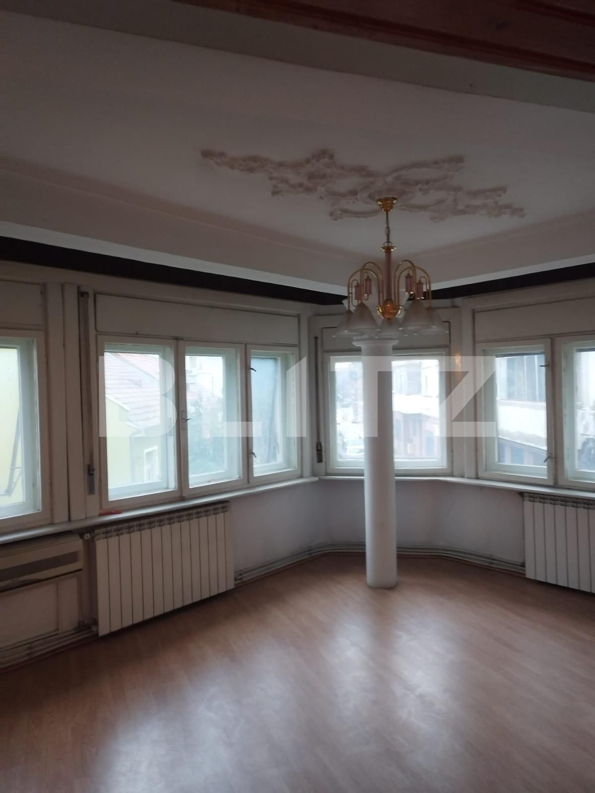 Apartament de vânzare 4+ camere Ultracentral - 132600AV | BLITZ Timișoara | Poza1