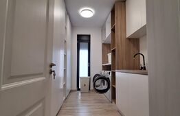 Vila lux, superba, 7 camere, 270mp, Ghiroda