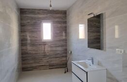 Oportunitate! Apartament 4 camere, 121mp, terasa 18 mp, 2 locuri de parcare, Dumbrăvița