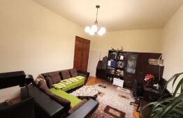 Apartament de 3 camere, decomandat, 84 mp, zona Centrala