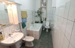 Apartament de 3 camere, decomandat, 84 mp, zona Centrala