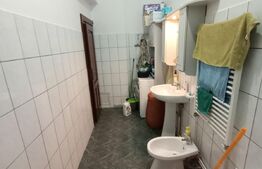 Apartament de 3 camere, decomandat, 84 mp, zona Centrala