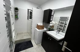 Apartament de 2 camere, cochet, semidecomandat, 45.5mp, in Aradului