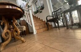 Casa 6 camere, 2 camere SAD la strada principala, potrivit Cabinet Veterinar, etc...