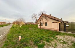 Casa 117 mp utili+673 mp teren, Cenad 