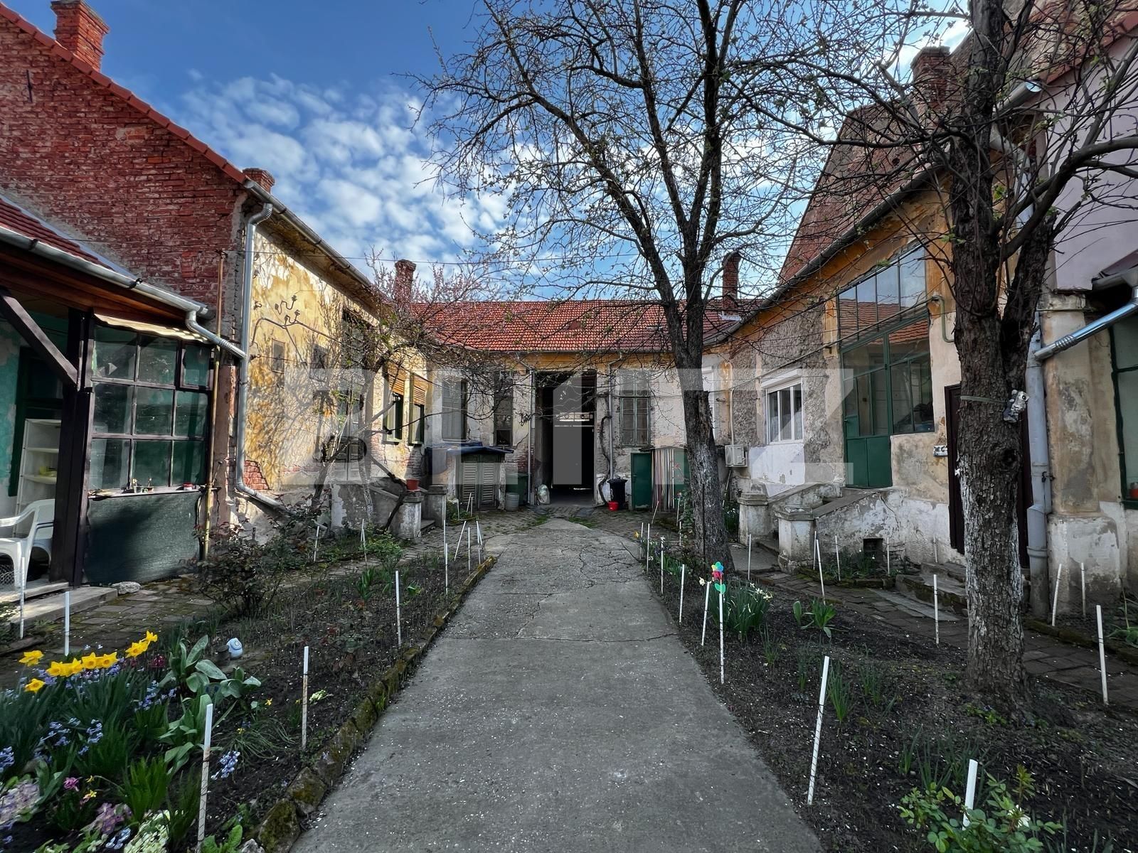 Casa de vânzare 10 camere Sinaia - 137833CV | BLITZ Timișoara | Poza1