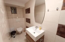 Apartament de 3 camere,70 mp, zona Centrala