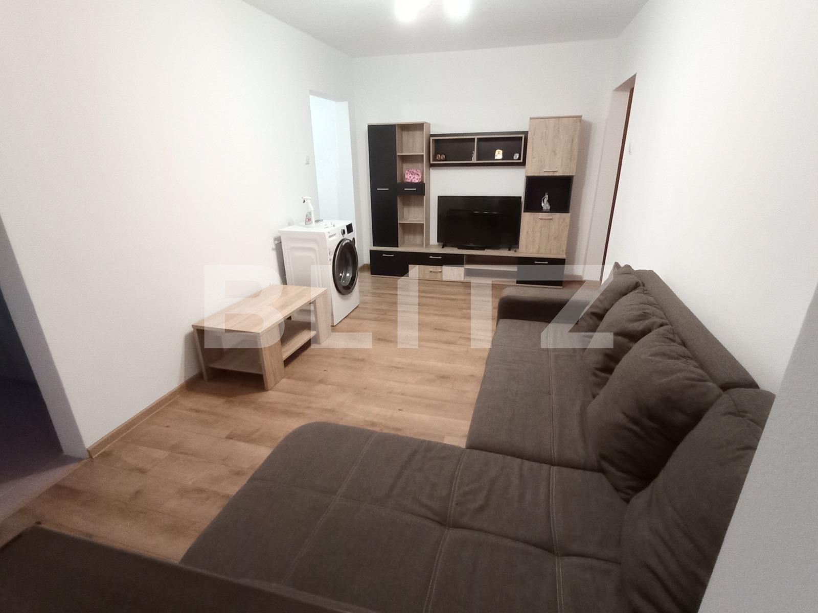 Apartament de închiriat 3 camere P-ta Doina - 138085AI | BLITZ Timișoara | Poza2