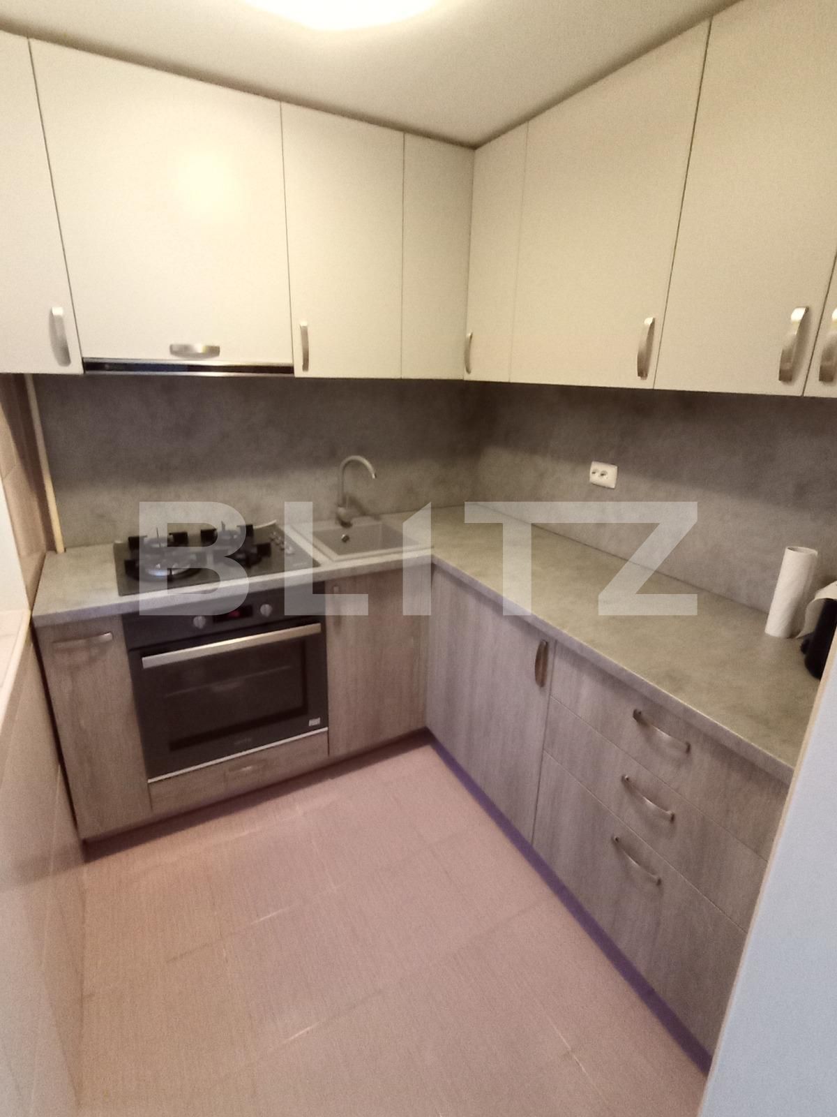 Apartament de închiriat 3 camere P-ta Doina - 138085AI | BLITZ Timișoara | Poza10