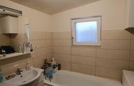 Casa de vanzare, 100 mp utili, 300 mp teren, Zona Lunei