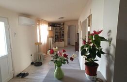 Casa de vanzare, 100 mp utili, 300 mp teren, Zona Lunei